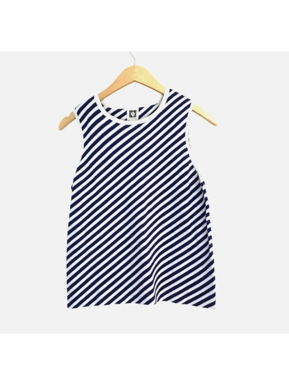 ANNE KLEIN- WOMEN'S WHITE/BLUE STRIPPED PULL OVER CREW NECK TOP SIZE SMALL- NWT
